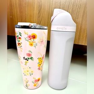 🍓🍾  Owala Strawberries Champagne Limited Edition Sparkle Valentine’s Tumbler